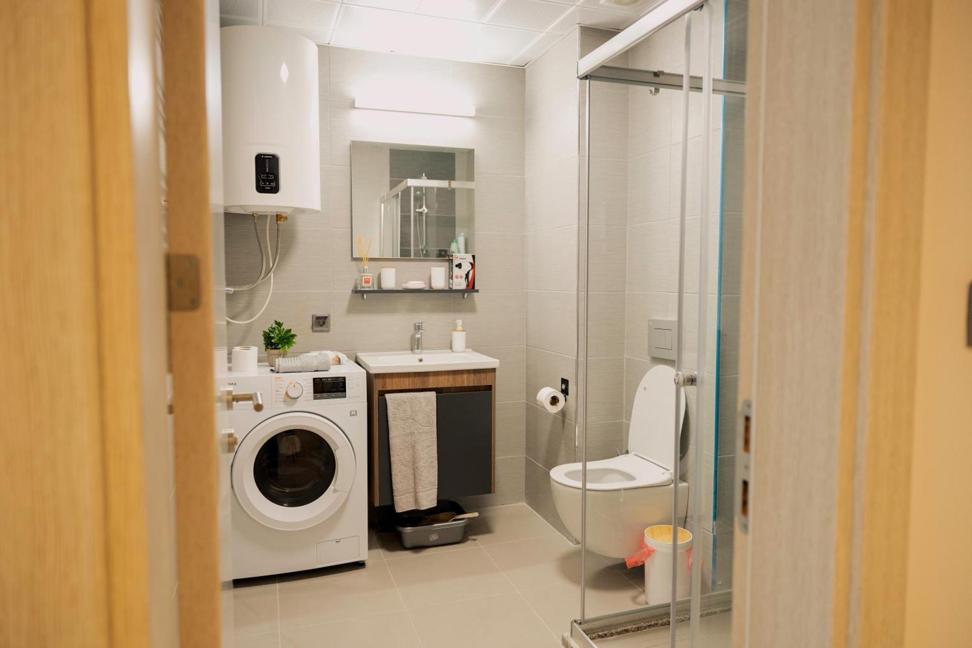 33Rd Floor Twin Apartments In Cevahir Sky City Complex With Pool, Spa, Fitness And Parking Included In Price スコピエ エクステリア 写真